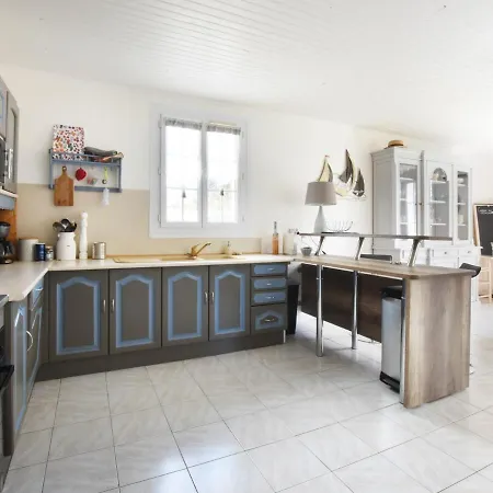 וילה Maison Familiale Avec Spa, Proche Centre Et Plage, 6 Pers - - Fr-1-258-112 *