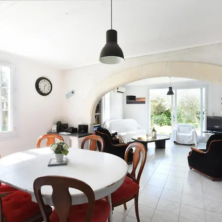 Maison Familiale Avec Spa, Proche Centre Et Plage, 6 Pers - - Fr-1-258-112 *