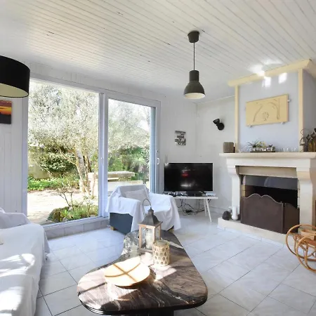 Maison Familiale Avec Spa, Proche Centre Et Plage, 6 Pers - - Fr-1-258-112 Le Bois-Plage-en-Ré